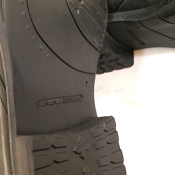 Men's Banana Republic Boots - Picture 8 of 9